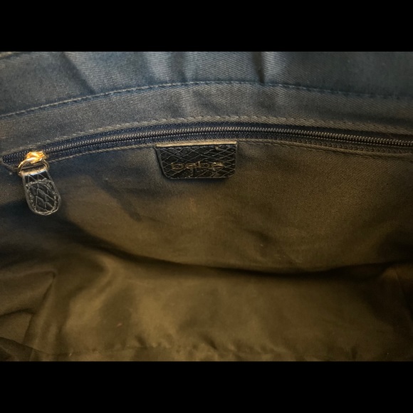 Hand Bag - Picture 7 of 7